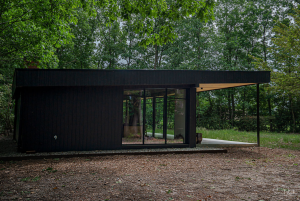 Challet in de Kempen, Challet in het bos, op maat gemaakt houten huis